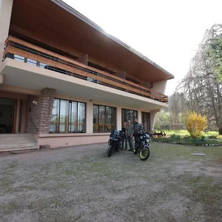 Maison d'hôtes Domaine Des Iris Anould