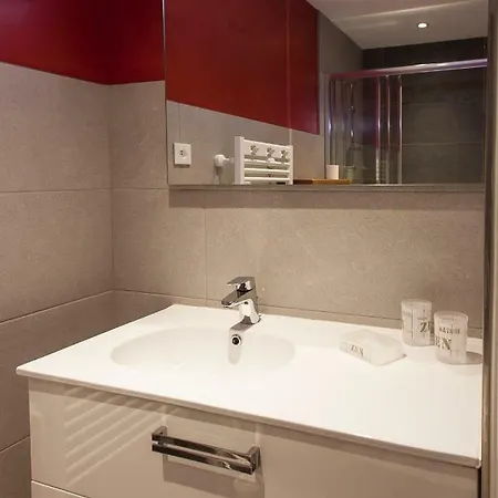 D'hotes Domaine Des Iris 3*