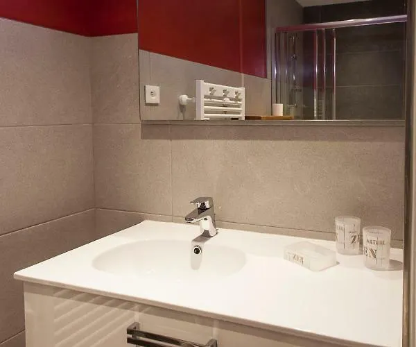 D'hotes Domaine Des Iris 3*